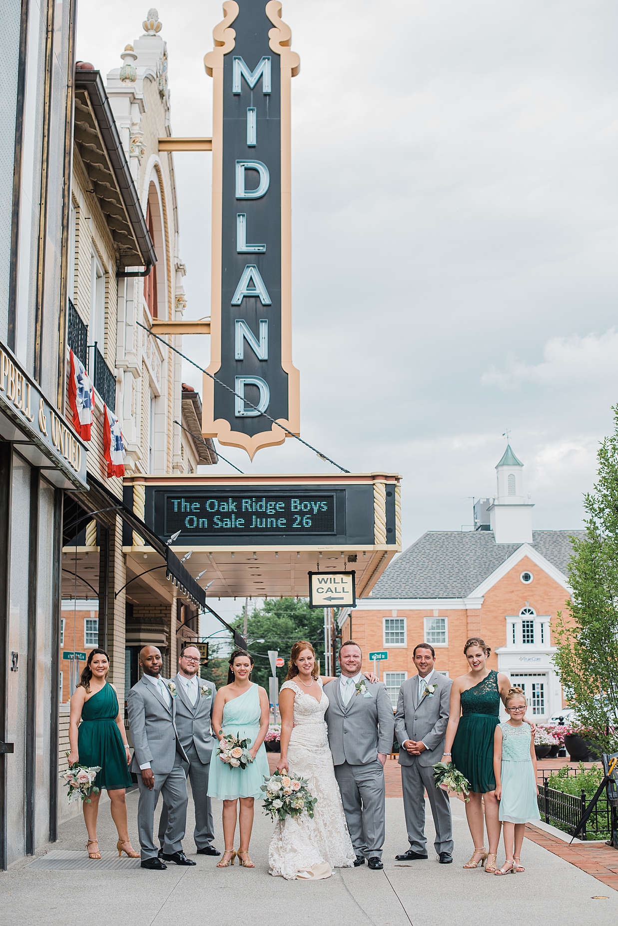 Ashley D Photography, The Skylight, Newark Ohio Wedding, Teal and Blue wedding